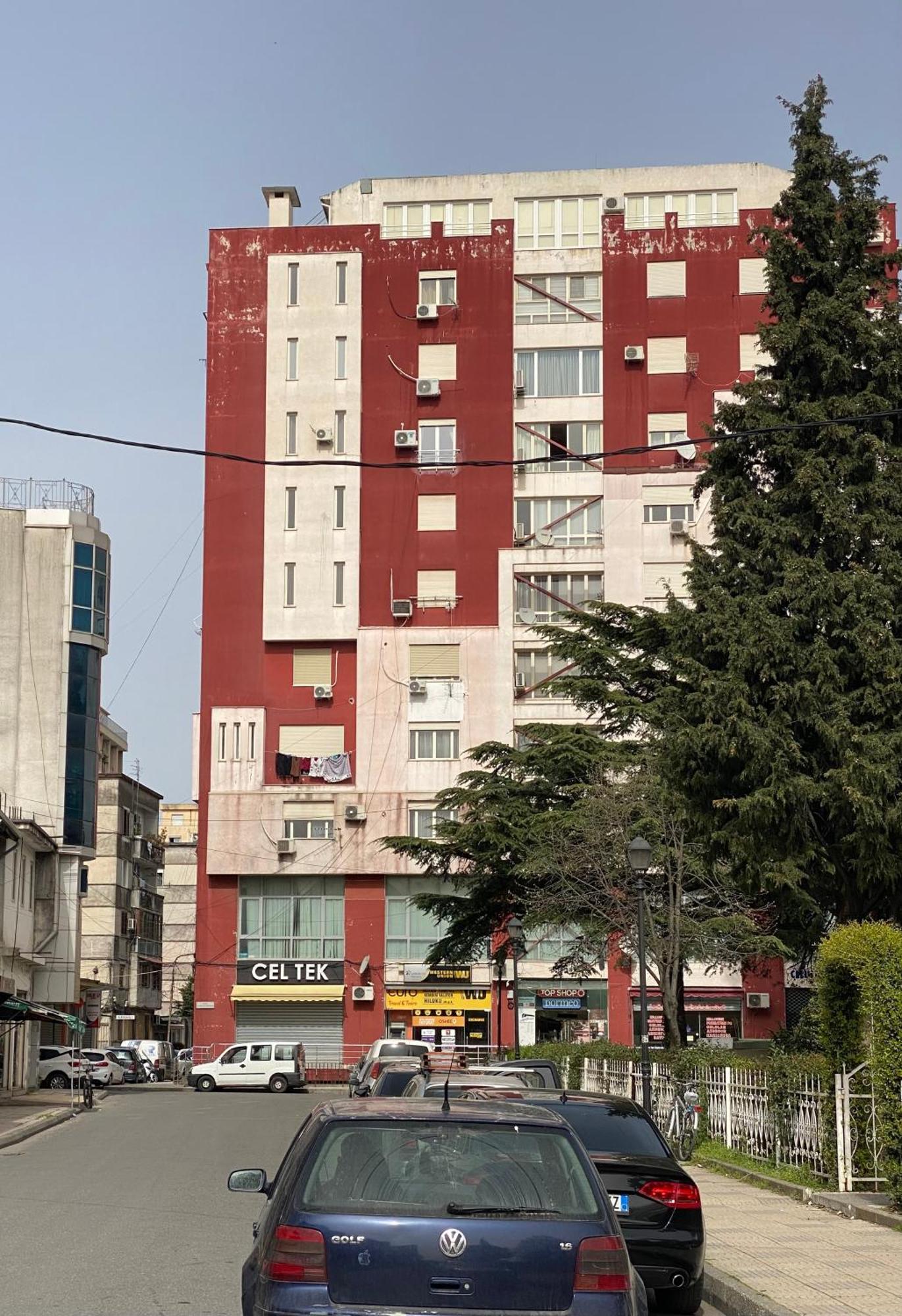 Erlaiden Apartment Shkodër Exterior foto