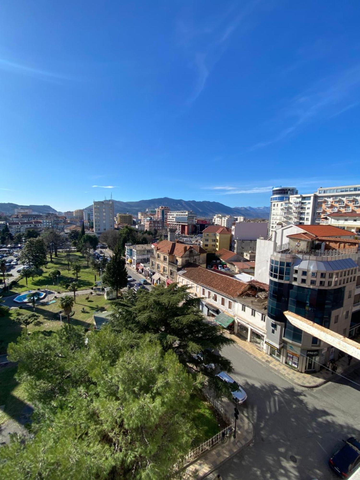Erlaiden Apartment Shkodër Exterior foto